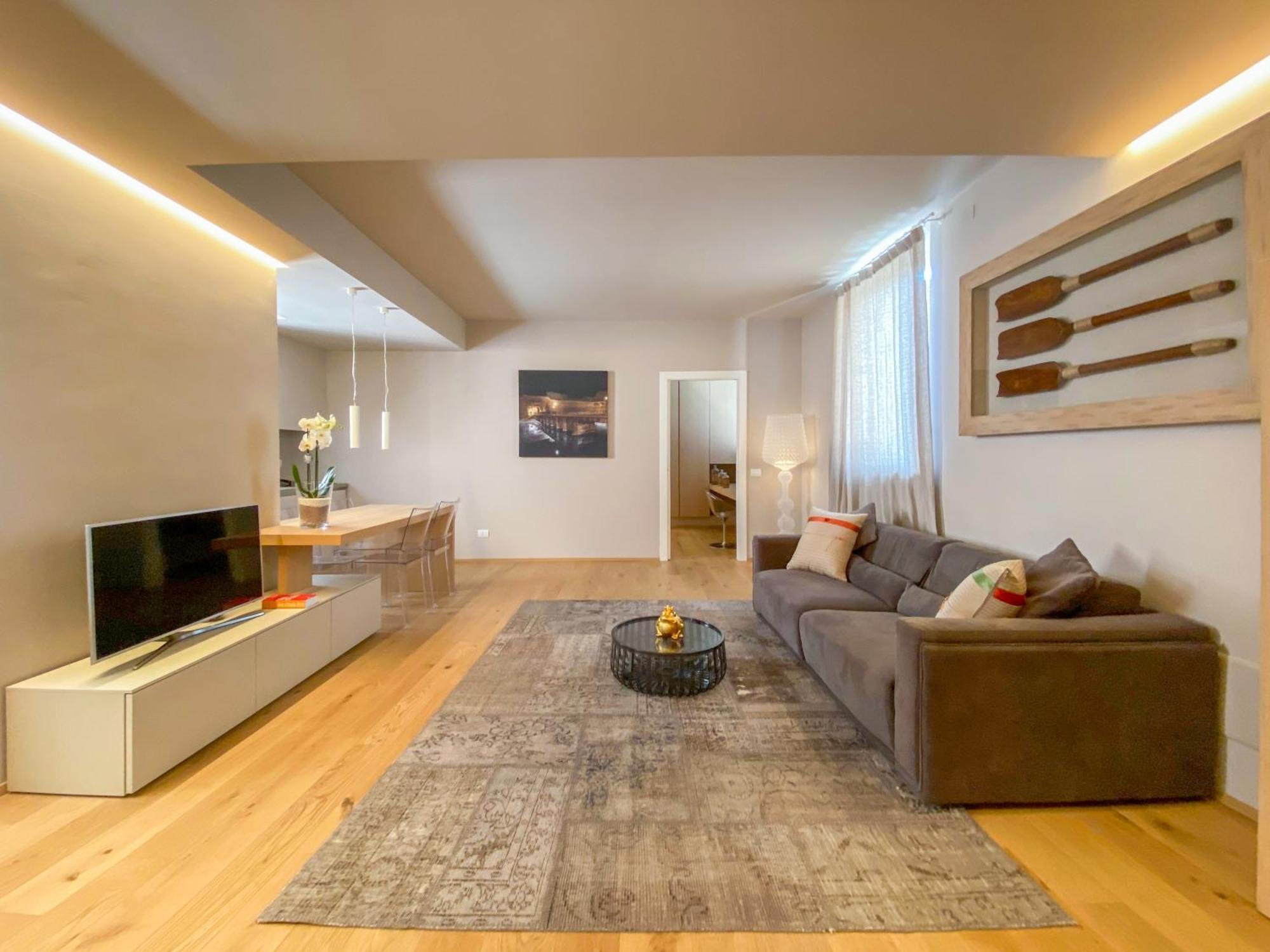 Time To Be - Luxury Centro Storico